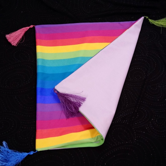 18" Rainbow Tassle Pillow Cover Reversible - Picture 4 of 9